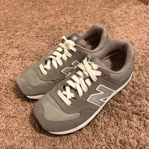 Women’s New Balance 574 shoes